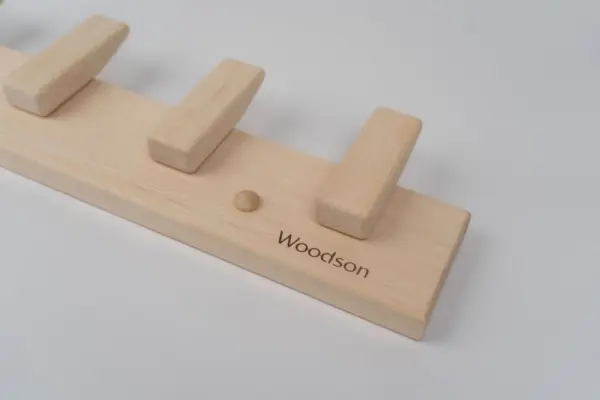 Вешалка Woodson, 5 креплений, ольха