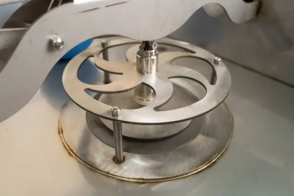 Обливное устройство КАСКАД 20 в ОБЛИЦОВКЕ WOODSON